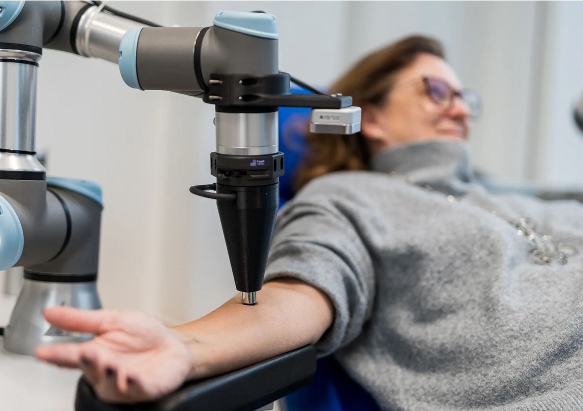 iCobot wth Tewameter and Corneometer